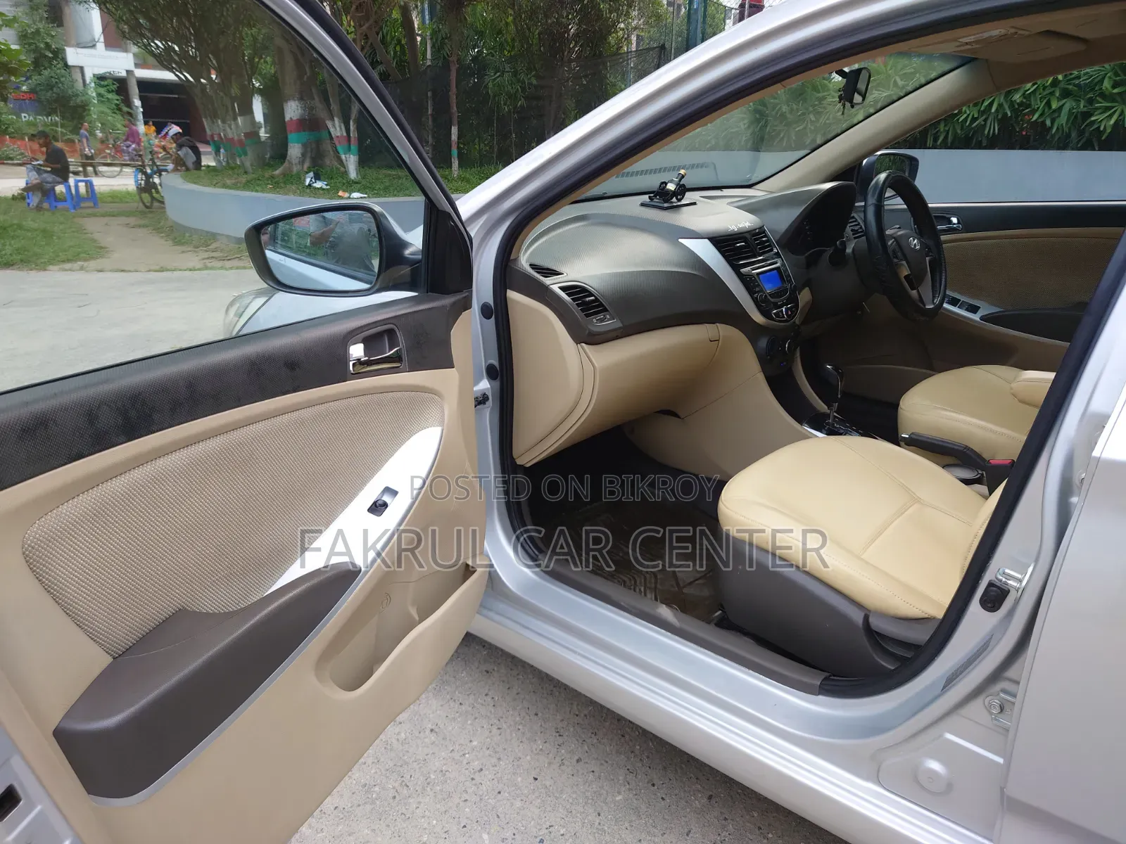 Hyundai Accent GLS Automatic 2012 Blue