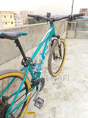 Veloce Stunt Ultimate Mountain Bike (27.5 Size) - Hydraulic Disc Brake