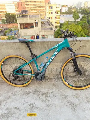 Veloce Stunt Ultimate Mountain Bike (27.5 Size) - Hydraulic Disc Brake