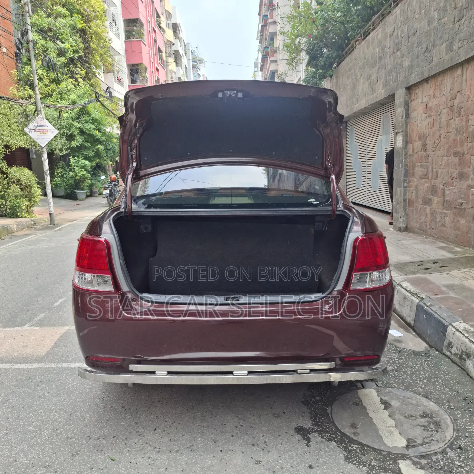 Toyota Axio 2012 Maroon