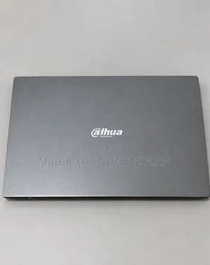 Laptop 8GB Intel SSD 256GB