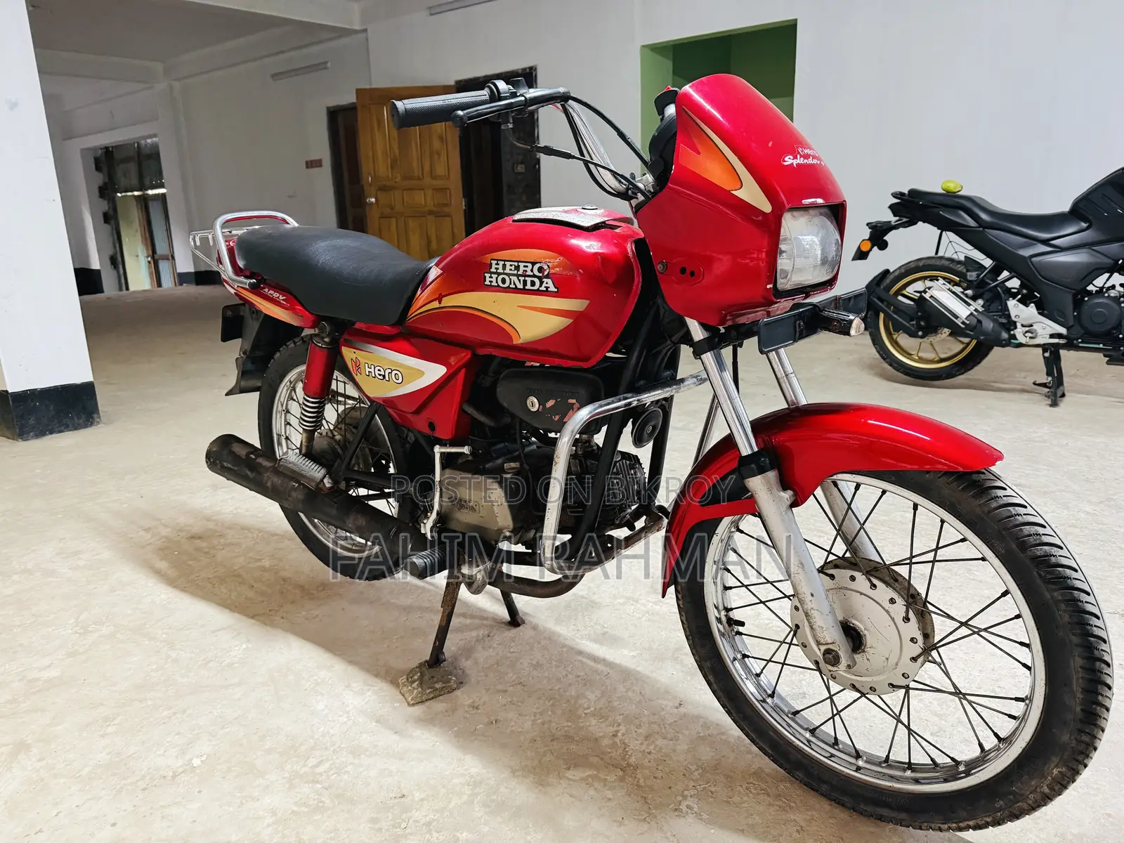 Hero Splendor Plus 2011 Red