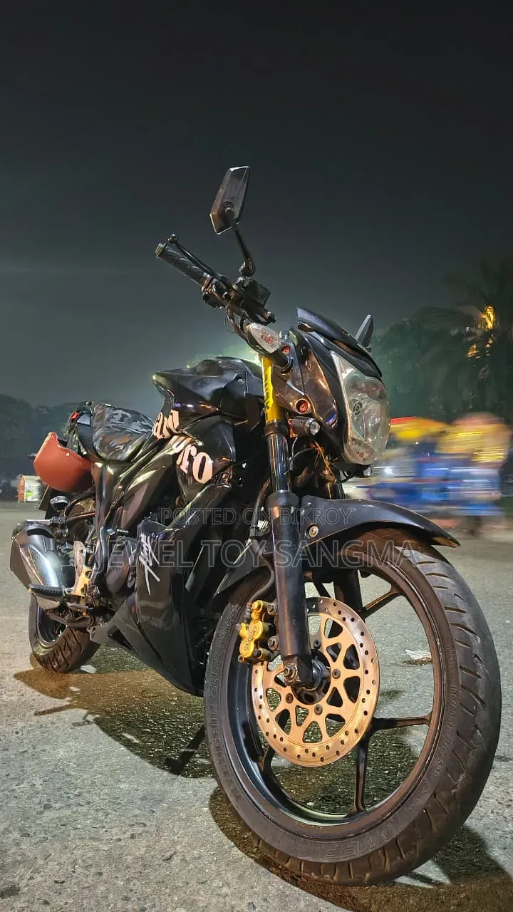 সুজুকি জিক্সার ২০১৯ কালো
