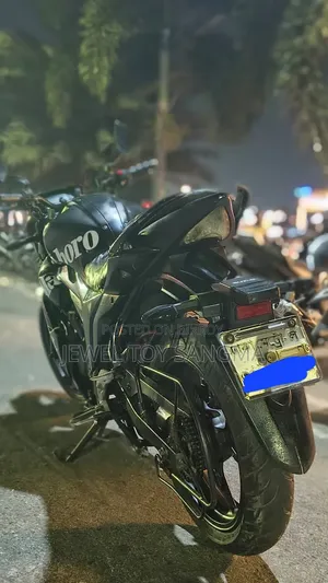 সুজুকি জিক্সার ২০১৯ কালো