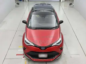 Toyota C-HR 2021 Red
