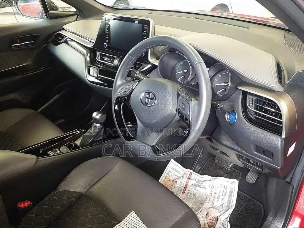 Toyota C-HR 2021 Red