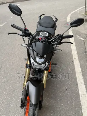 Runner Bolt 165R 2022 Black