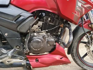 TVS Apache RTR 160 2v Refresh X-connect 2018 Red
