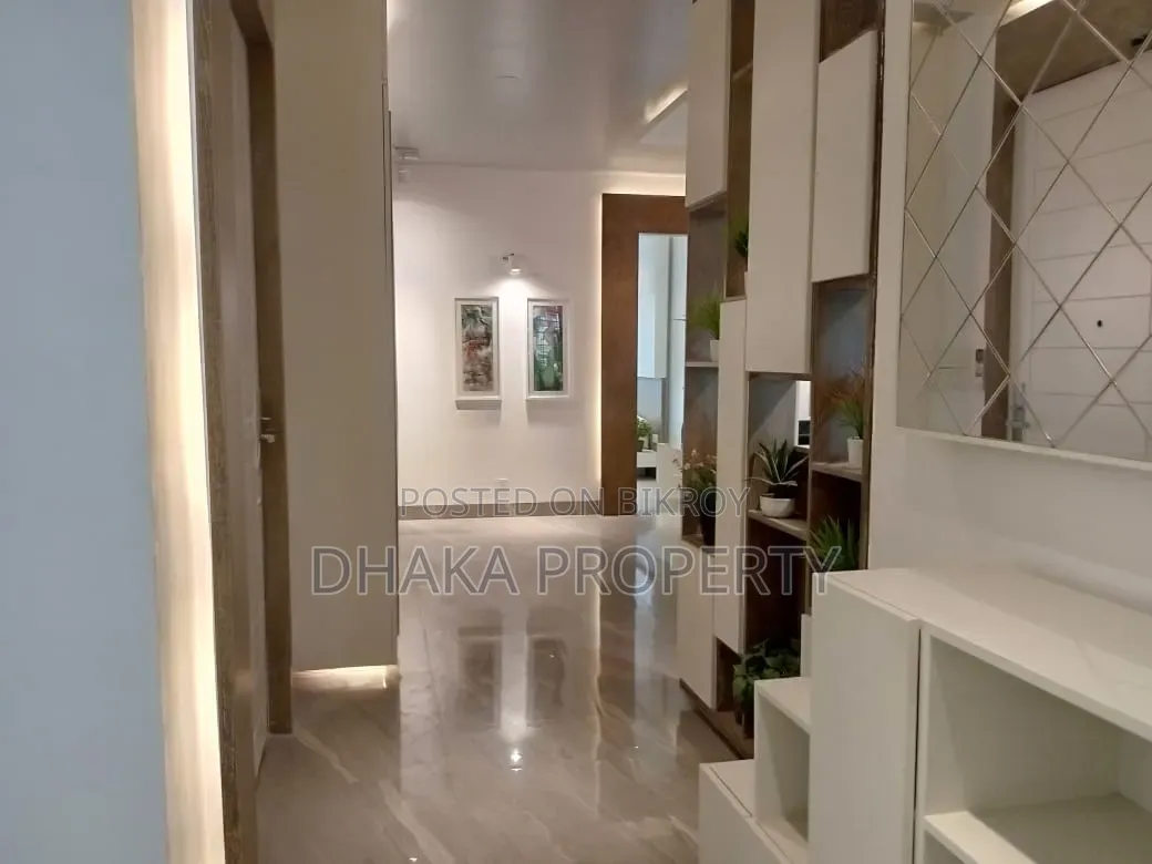 গুলশানে চার বেডরুমের ফার্নিশড অ্যাপার্টমেন্ট ভাড়ার জন্য