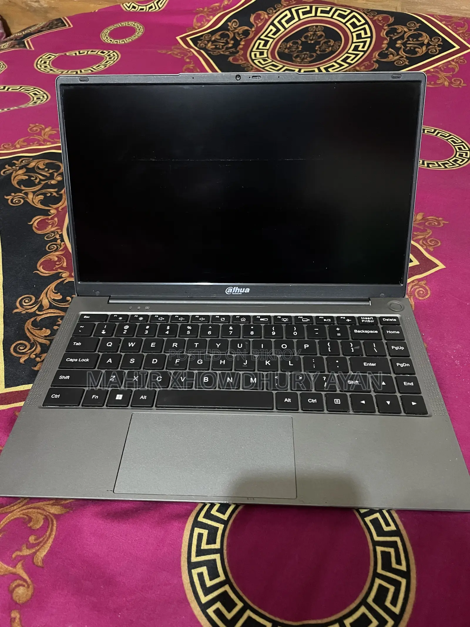 Laptop 8GB Intel SSD 256GB