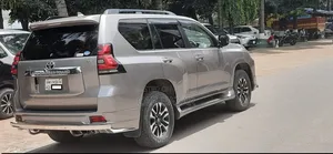 Toyota Land Cruiser Prado 2.7 2017 Brown