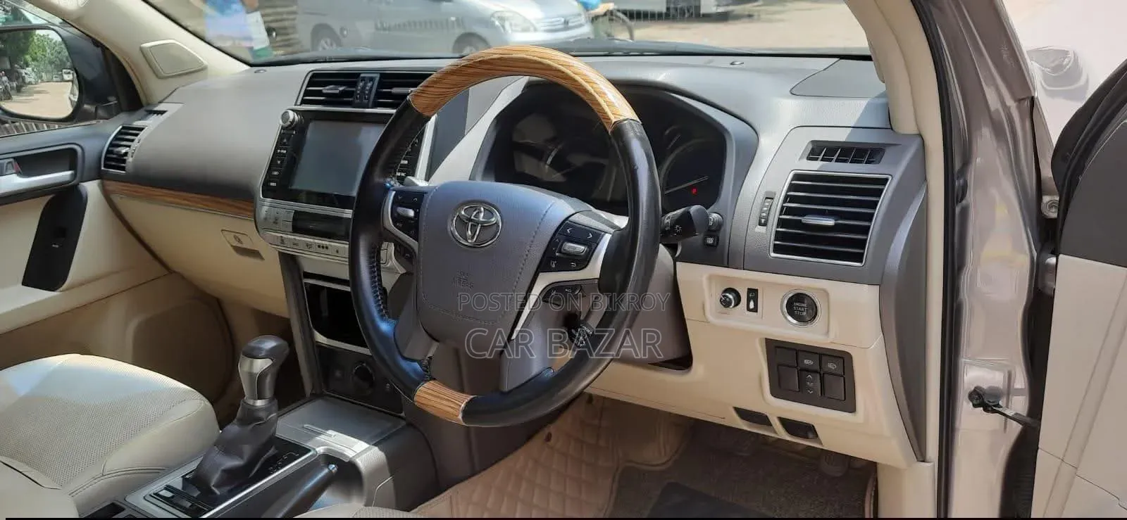 Toyota Land Cruiser Prado 2.7 2017 Brown