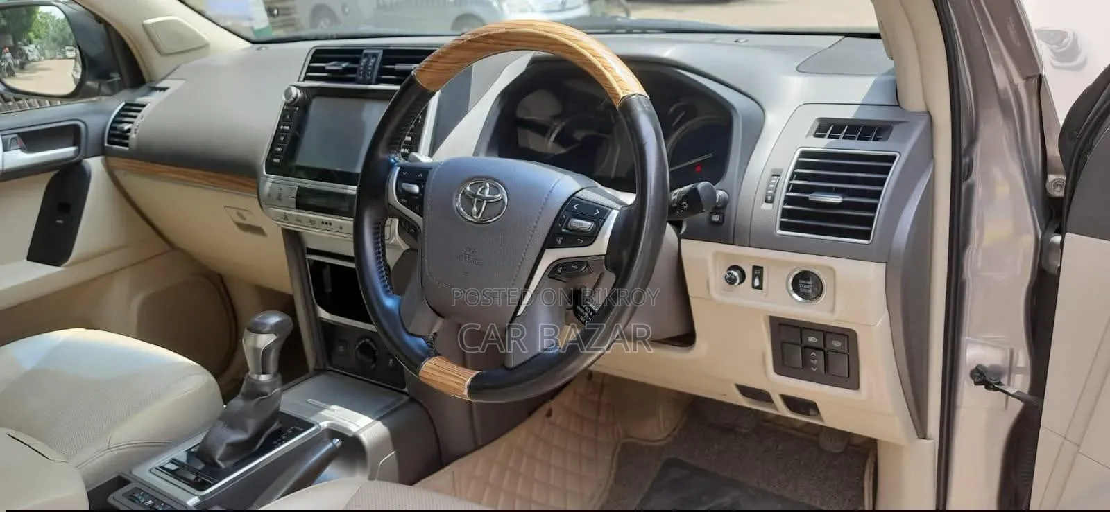 Toyota Land Cruiser Prado 2.7 2017 Brown