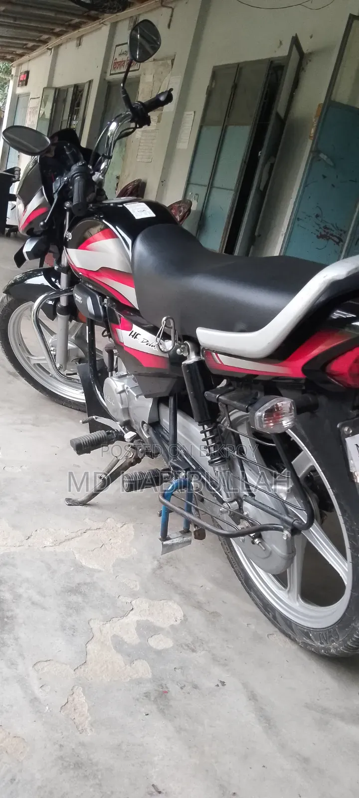 Hero HF Deluxe 2025 Black