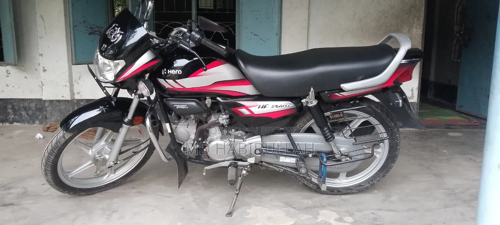Hero HF Deluxe 2025 Black