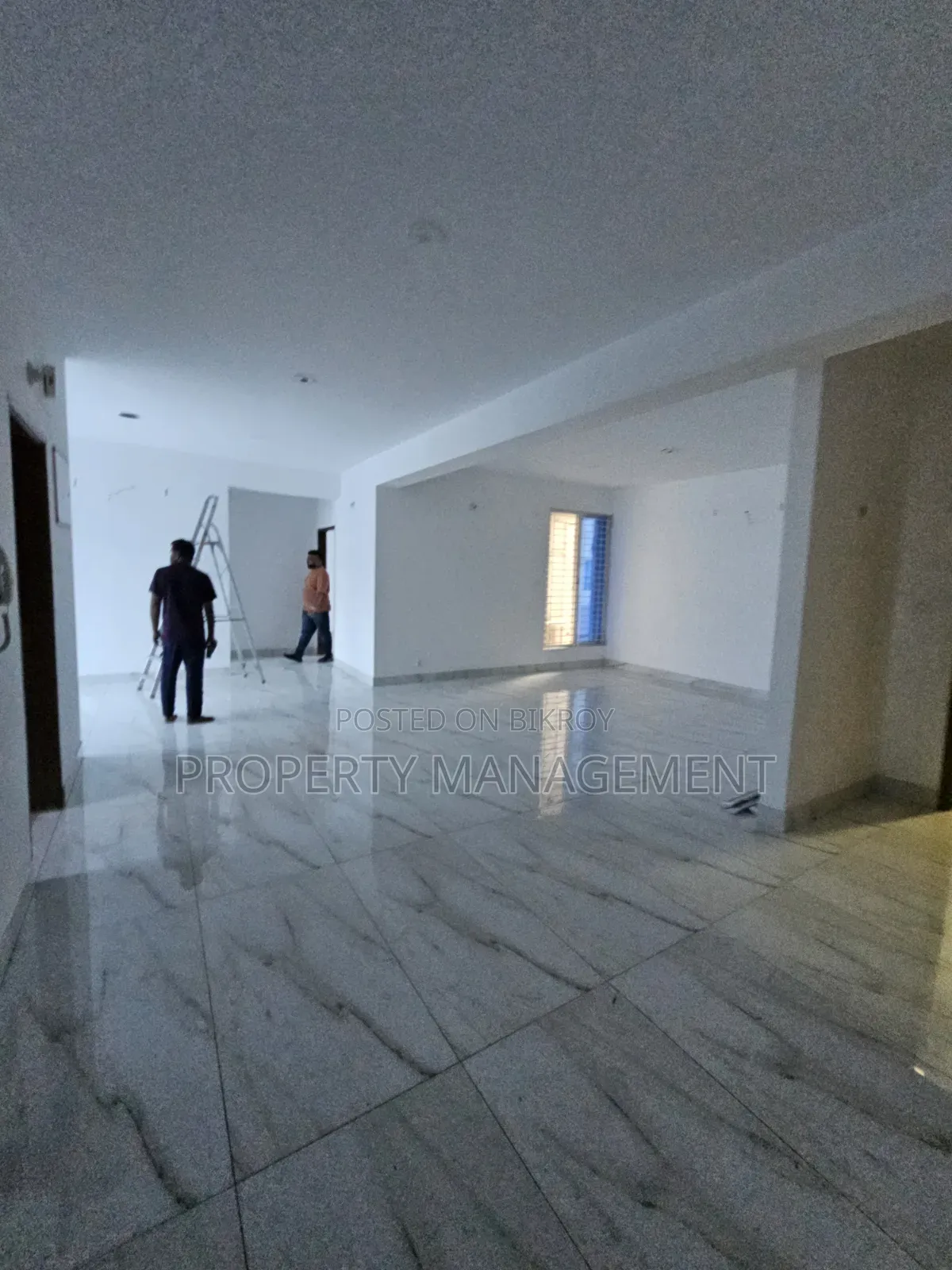 3bdrm Apartment in Banani for rent
