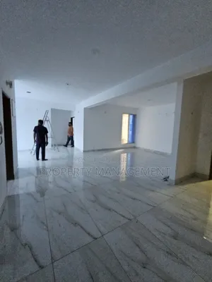 3bdrm Apartment in Banani for rent