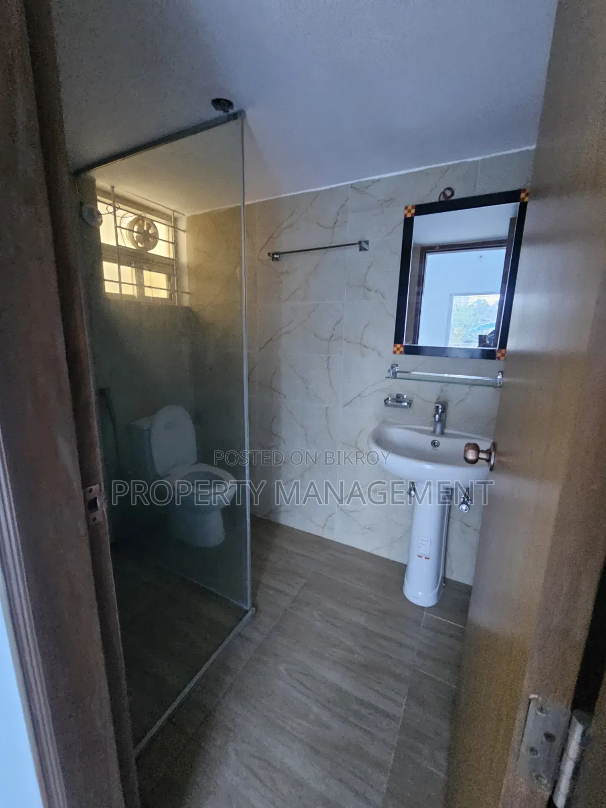 3bdrm Apartment in Banani for rent