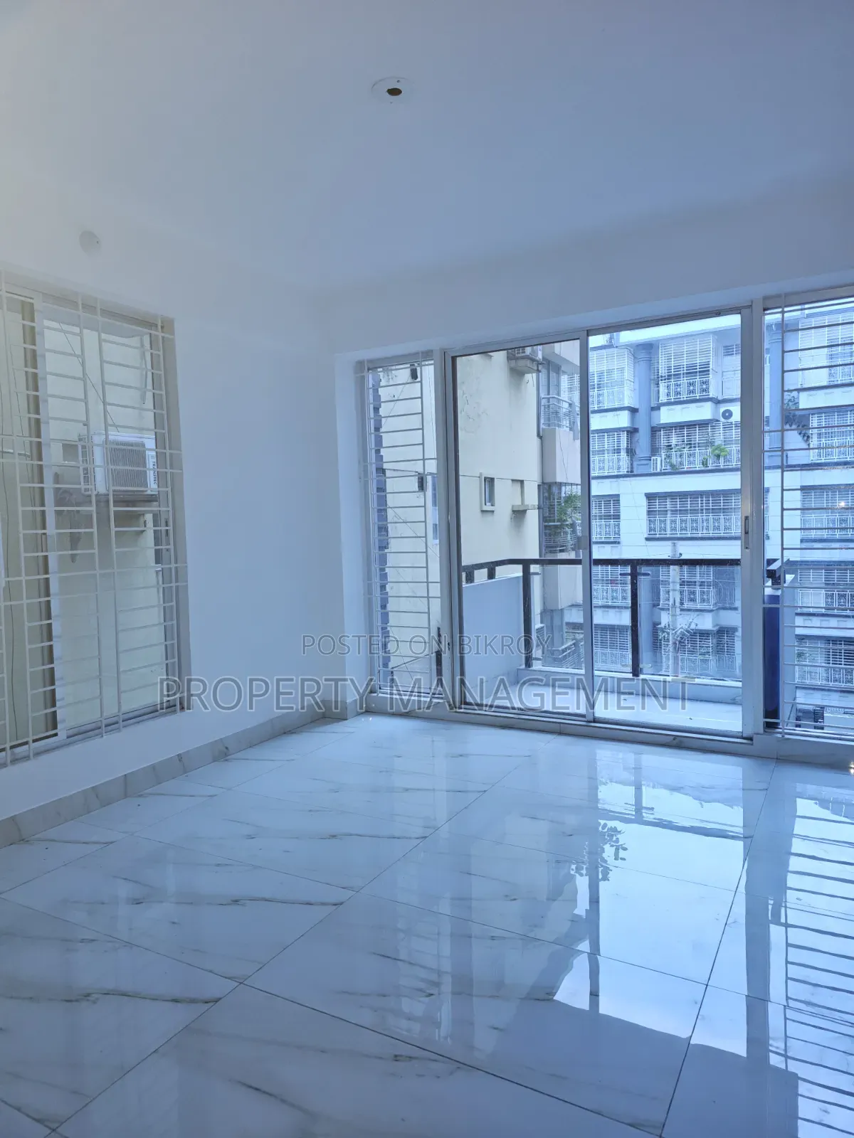 3bdrm Apartment in Banani for rent