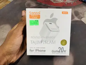 Sannai IP-11 20W GaN Fast Charger