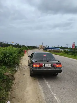 Toyota Corolla Sedan 1990