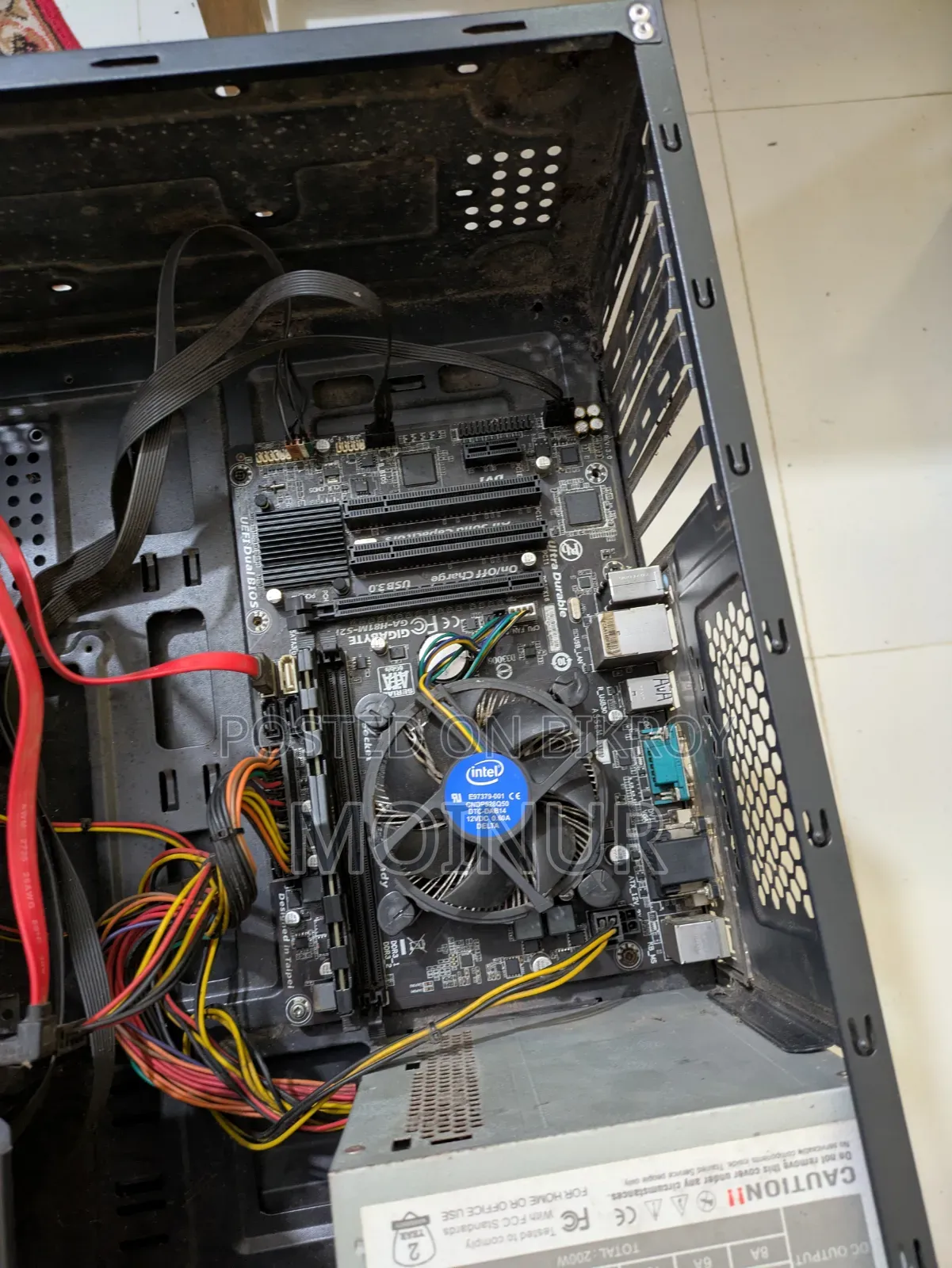 Desktop Computer Gigabyte 4GB Intel Core i3 SSD 128GB