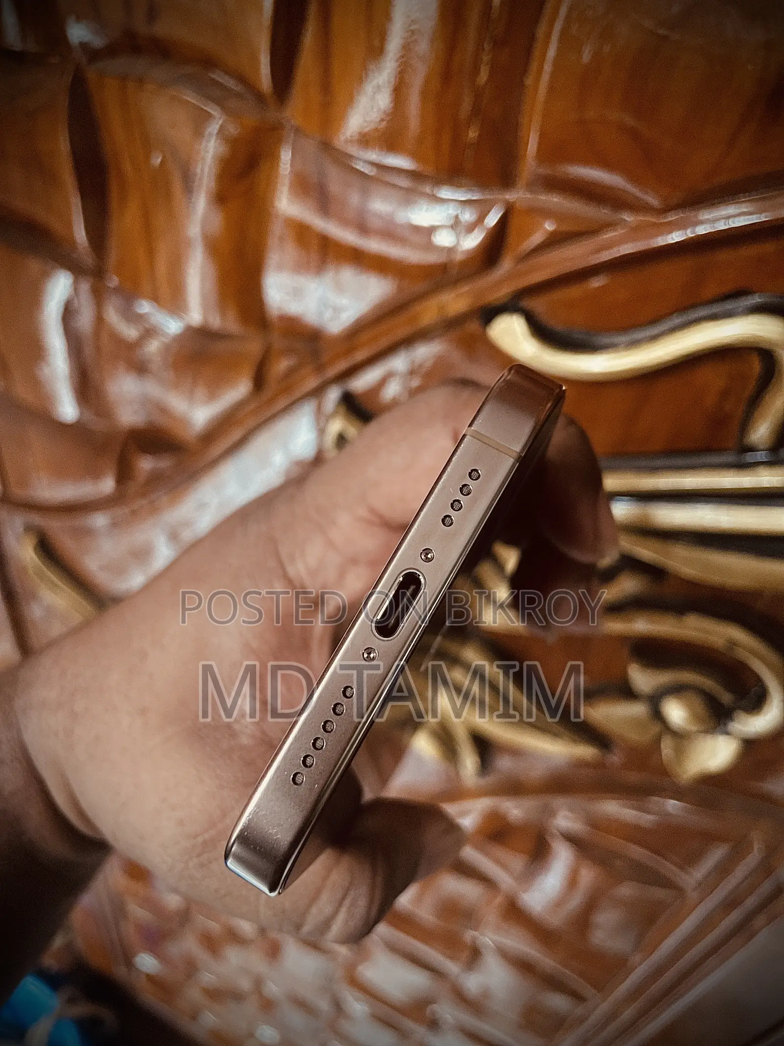 Apple iPhone 16 Pro Max 256 GB Gold