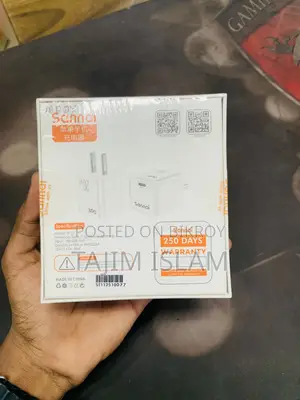 Sannai IP-11 20W GaN Fast Charger