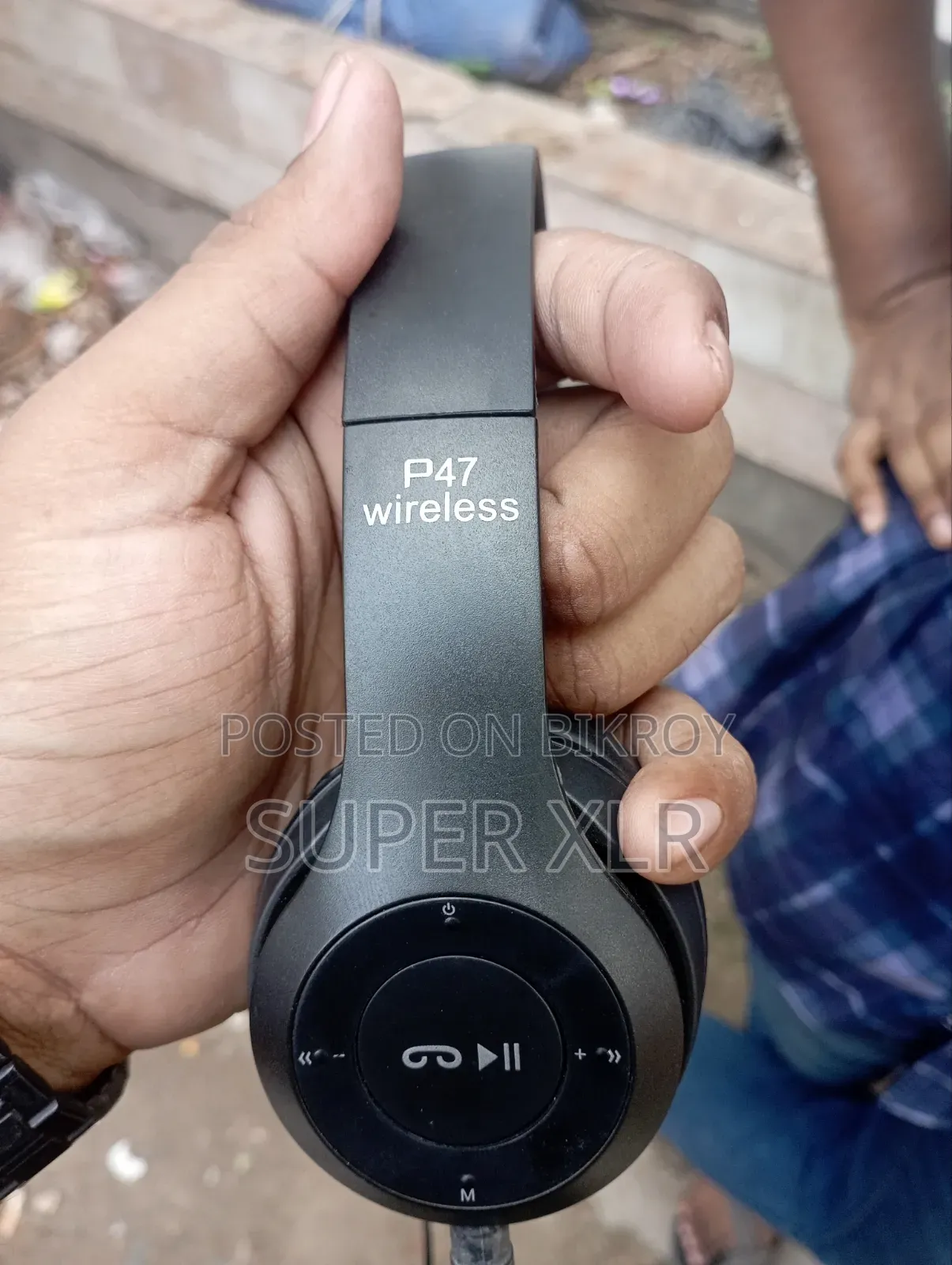 P47 ওয়্যারলেস হেডফোন