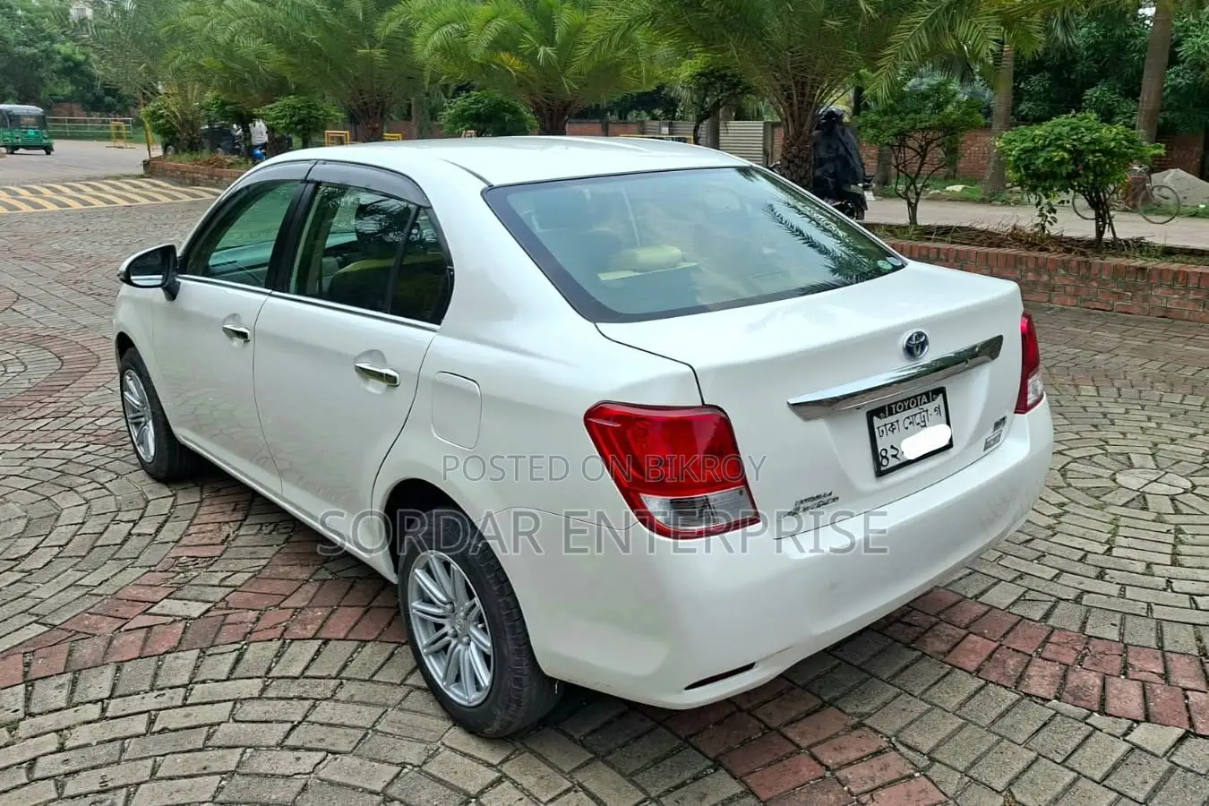 Toyota Axio 2014 Pearl