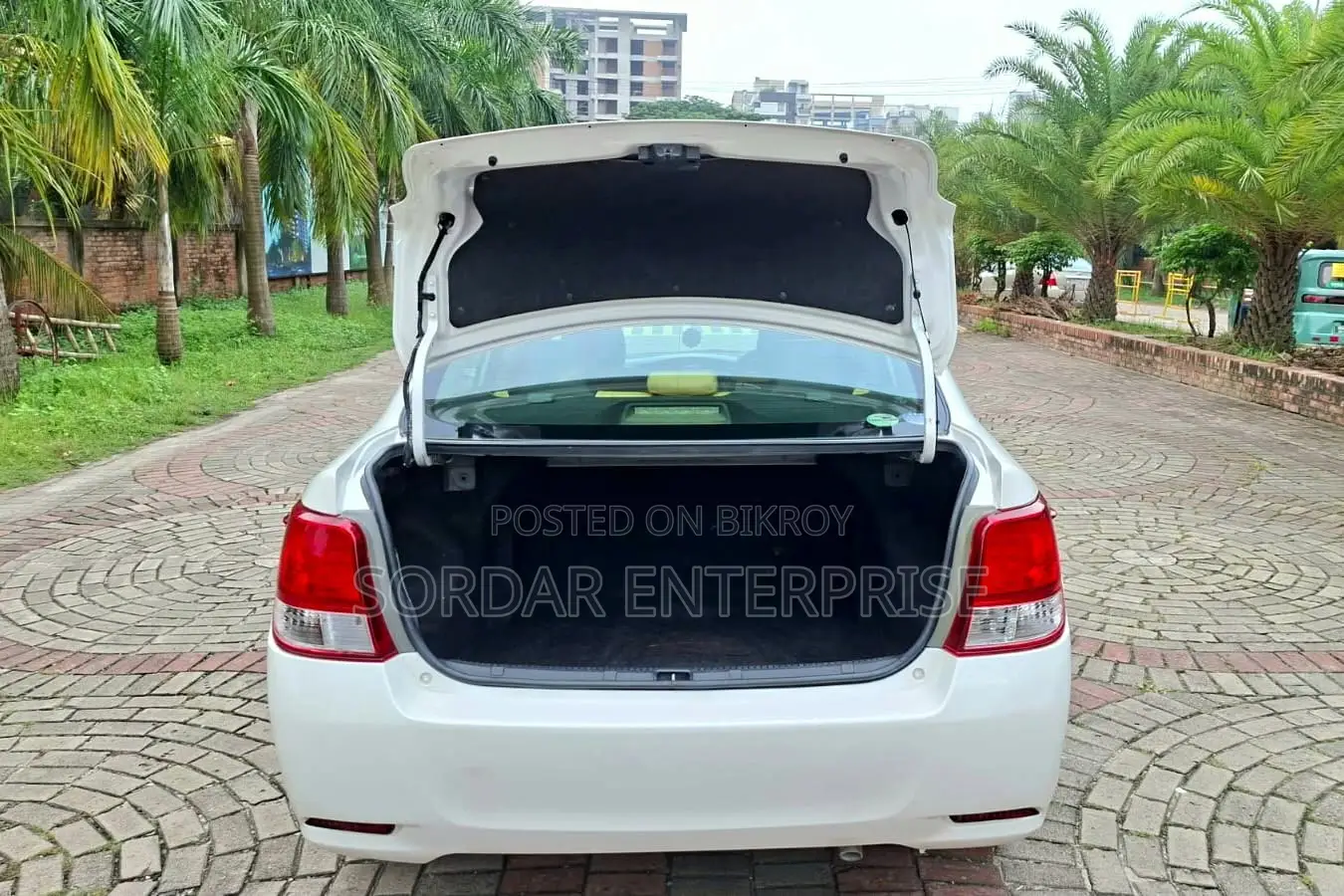 Toyota Axio 2014 Pearl