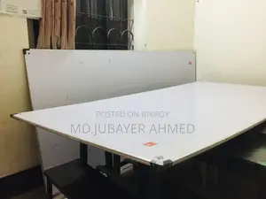 White Board(হইট বোর্ড)