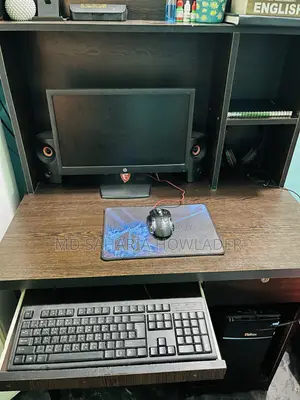 Almost New Computer Table With Drawer & Storage