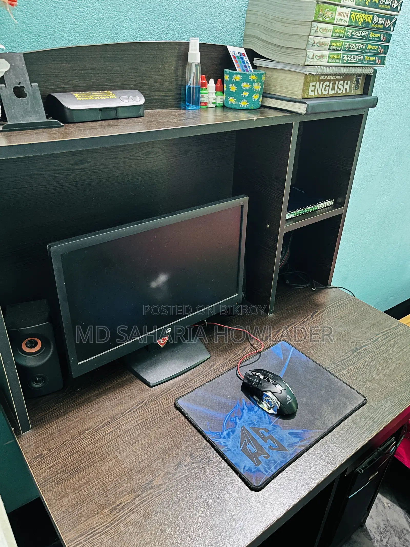 Almost New Computer Table With Drawer & Storage