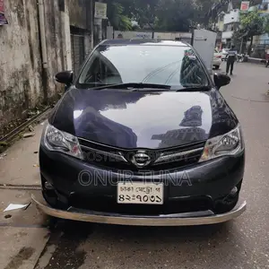টয়োটা এক্সিও ২০১৩ ব্ল্যাক