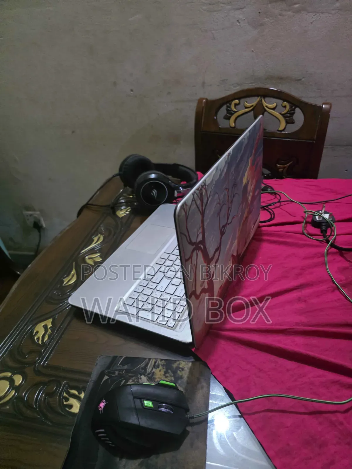 Laptop Asus Vivobook 15 12GB Intel Core i3 HDD 1T