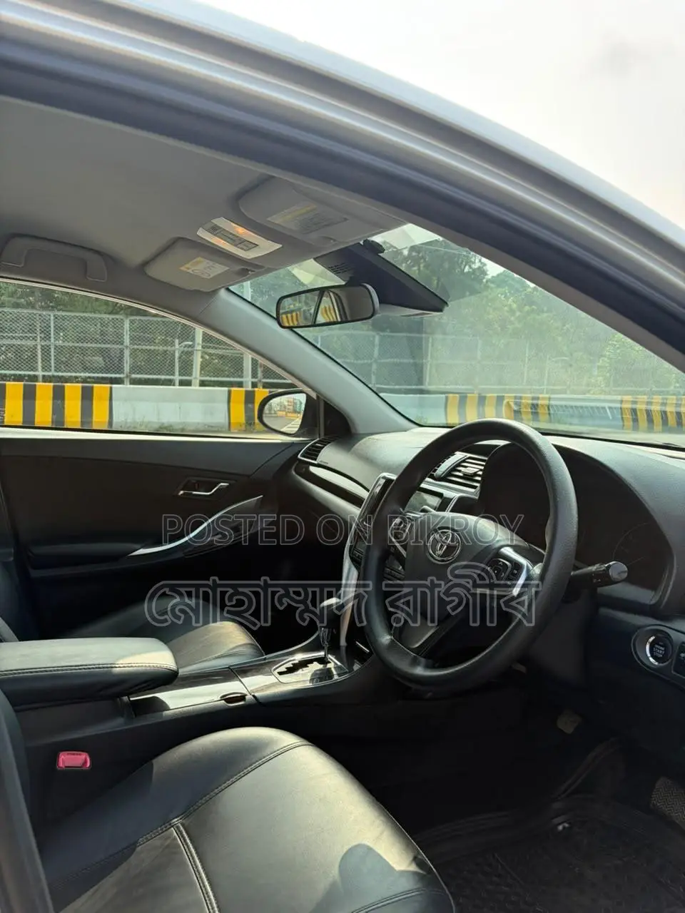 New Toyota Premio 2017 Silver