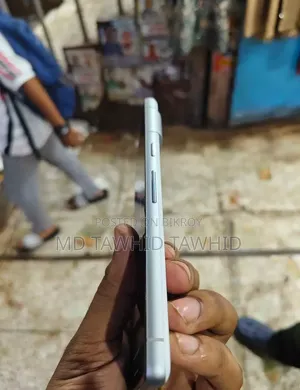 নতুন গুগল পিক্সেল ৭ ১২৮ জিবি সাদা