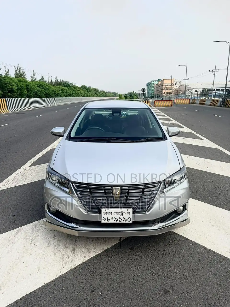 New Toyota Premio 2017 Silver