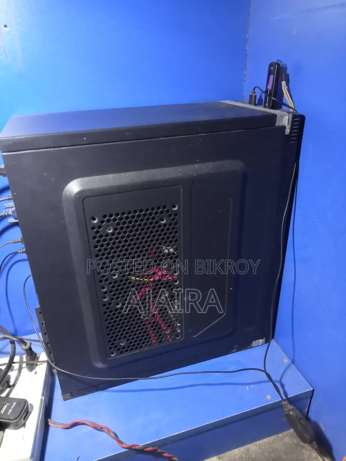 Desktop Computer 4GB Intel Core i5 SSD 128GB