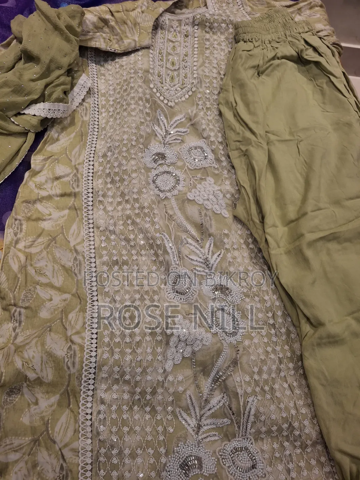 Karchupi Dress