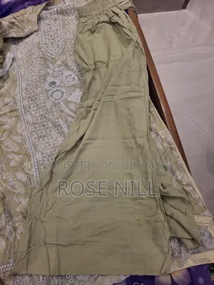 Karchupi Dress