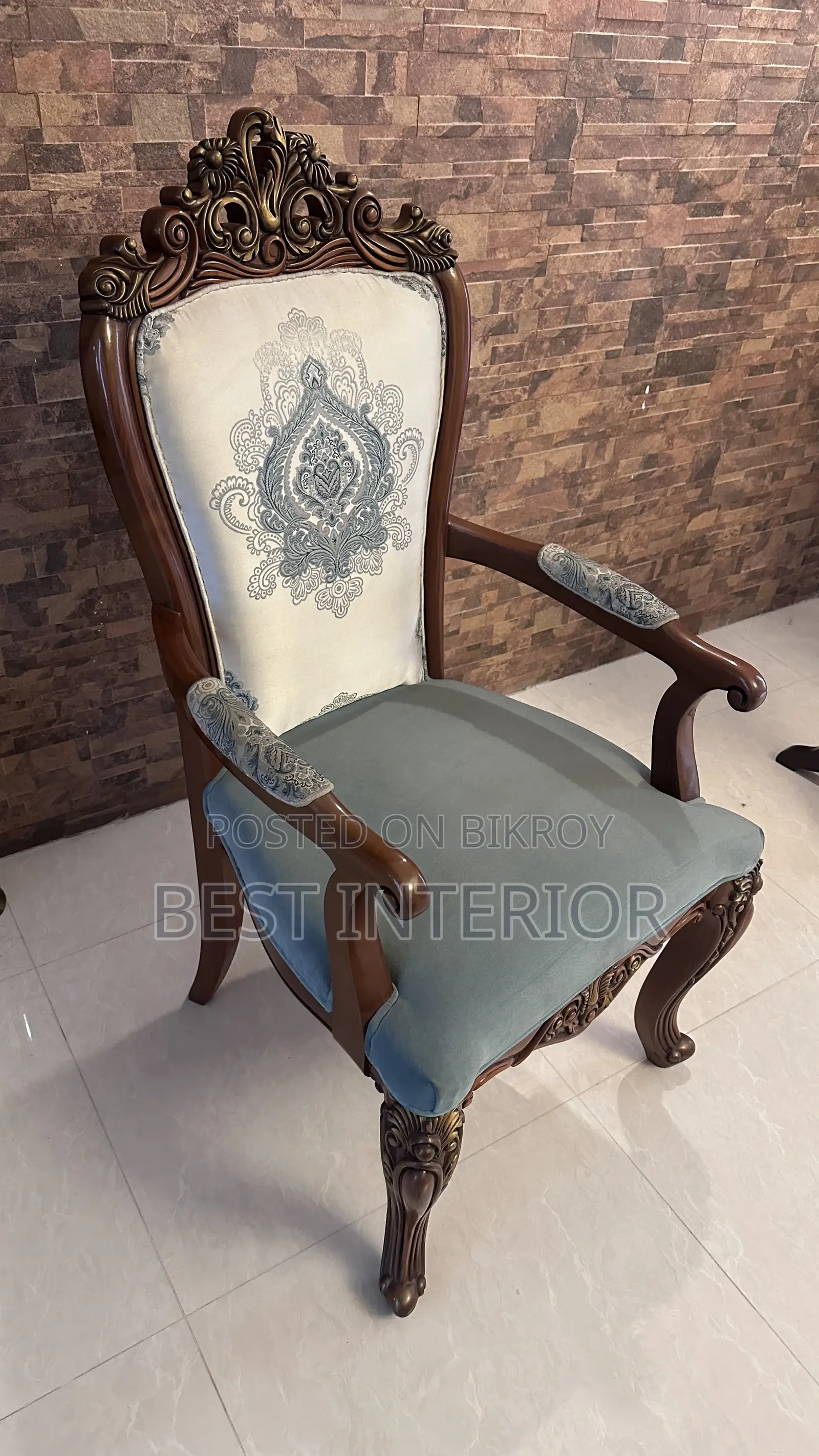 Segun Wood Victorian Style Chair