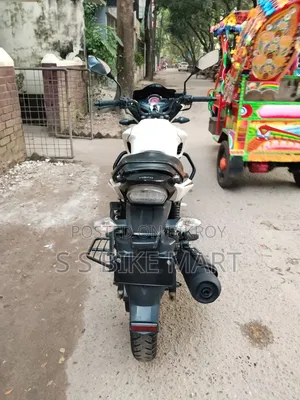 হিরো হাঙ্ক ২০২০ হোয়াইট