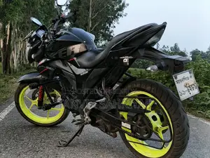সুজুকি গিক্সার ২০১৯ ব্ল্যাক