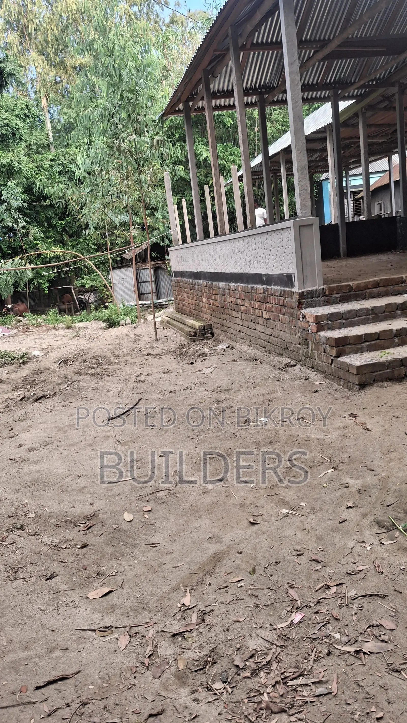 জমি বিক্রয় করা হবে।