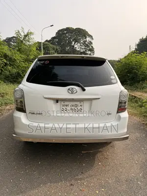 টয়োটা করোল্লা ফিল্ডার ২০১১ হোয়াইট