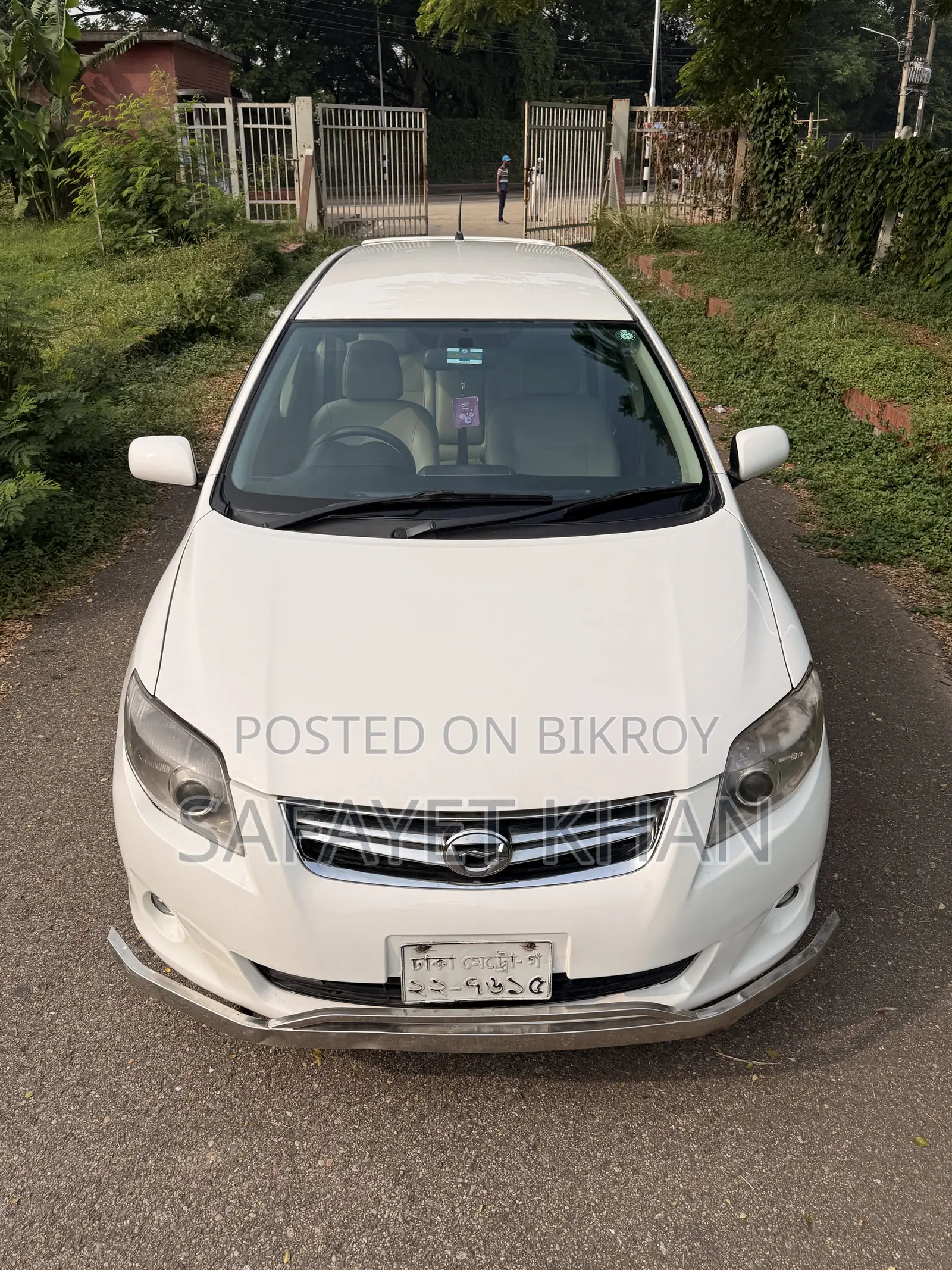 টয়োটা করোল্লা ফিল্ডার ২০১১ হোয়াইট