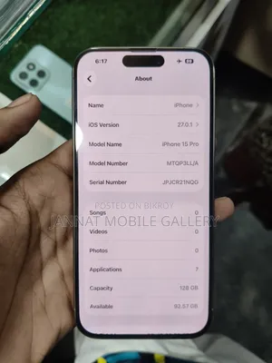 Apple iPhone 15 Pro 128 GB Gray