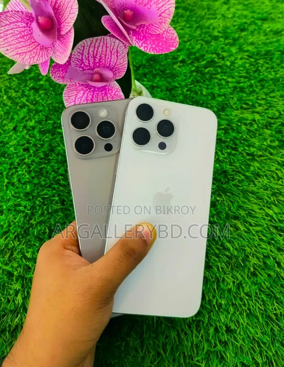 Apple iPhone 15 Pro Max 256 GB White